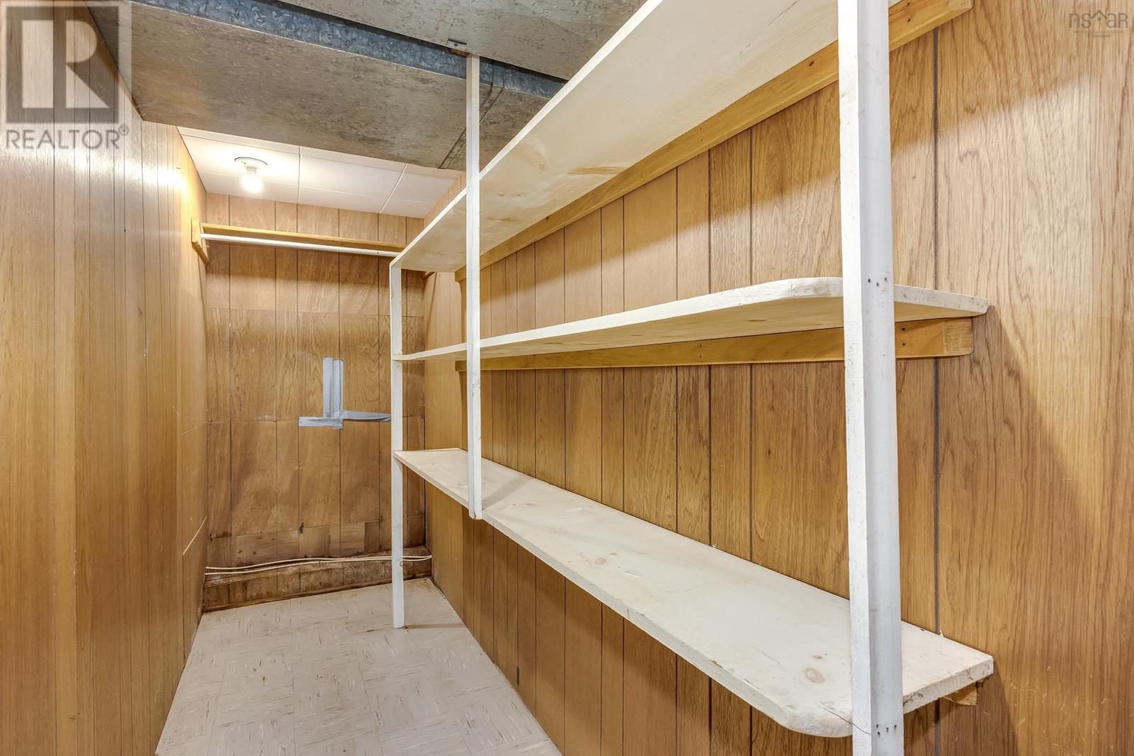 Property 24 of 29 of 516 Windsor Street