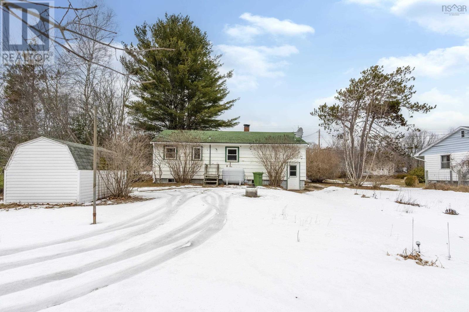 Property 27 of 29 of 516 Windsor Street