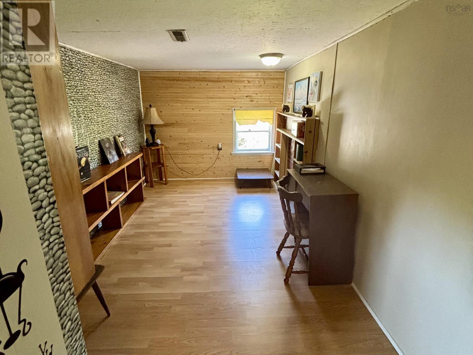 Property 14 of 20 of 13510 HWY 6