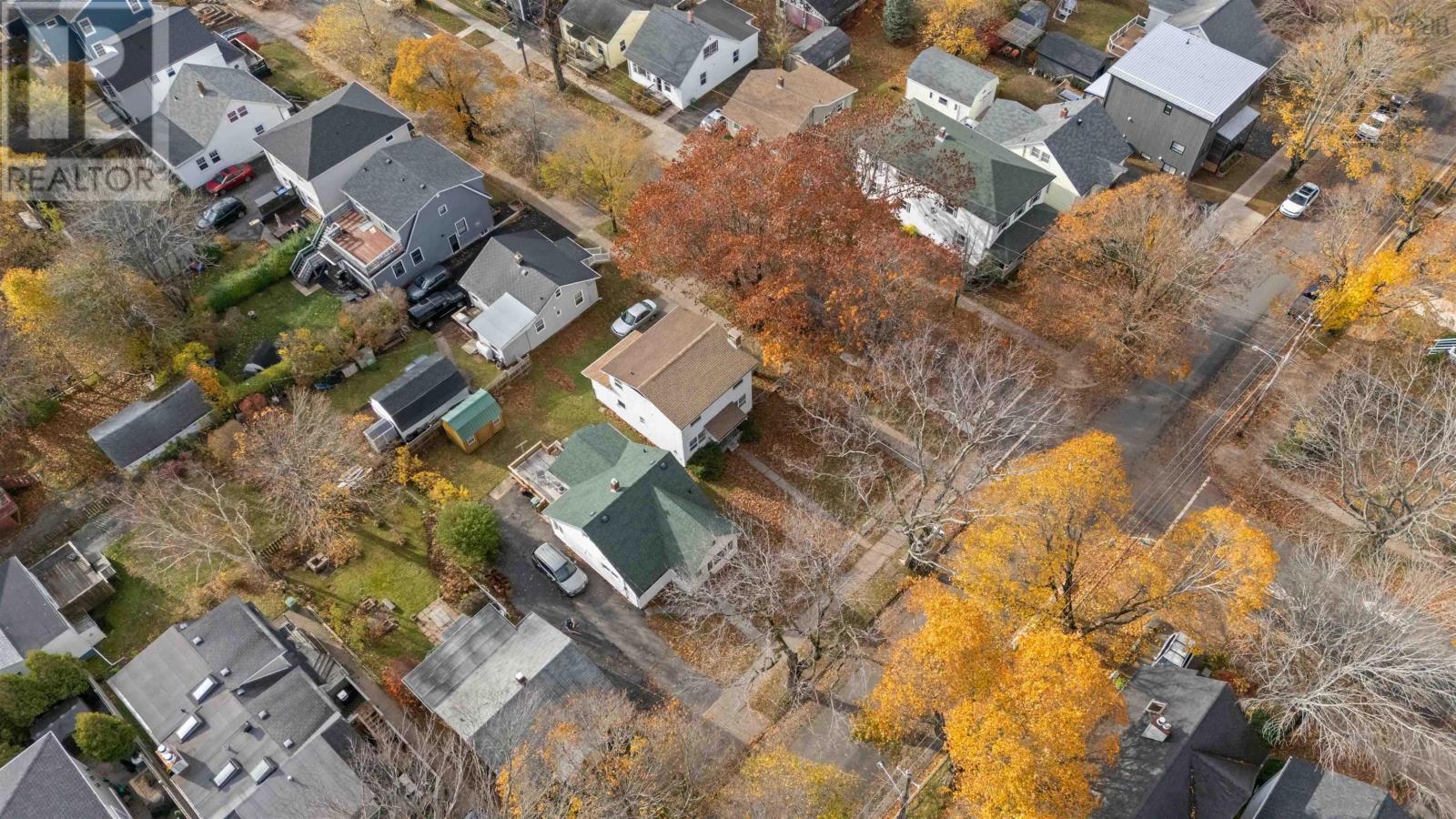 Property 37 of 47 of 2944 Connolly Street