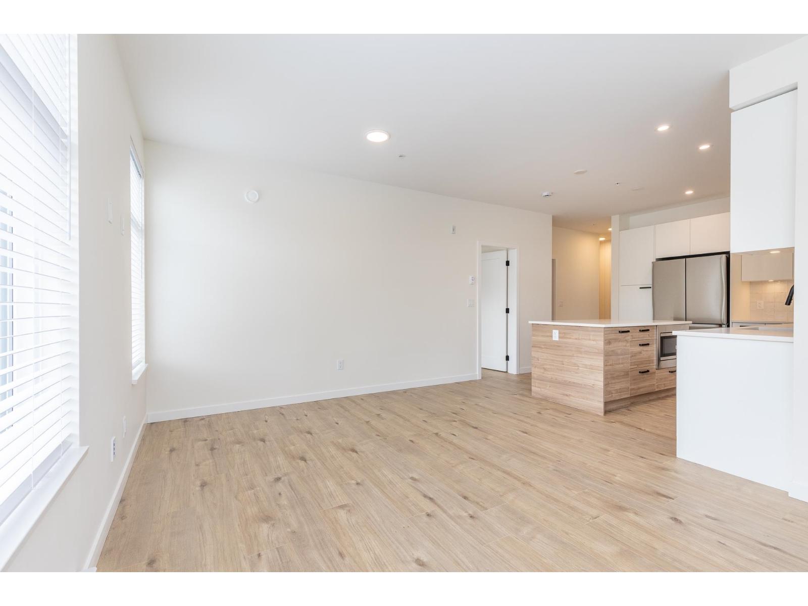 112 33920 BEST AVENUE, Mission