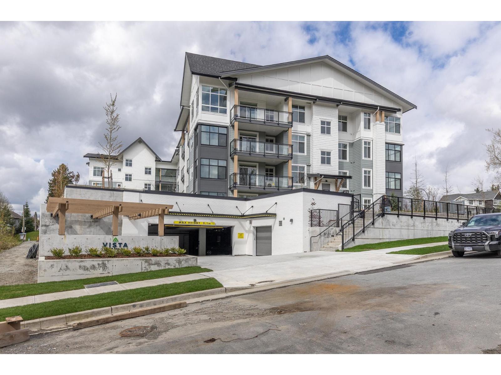 112 33920 BEST AVENUE, Mission