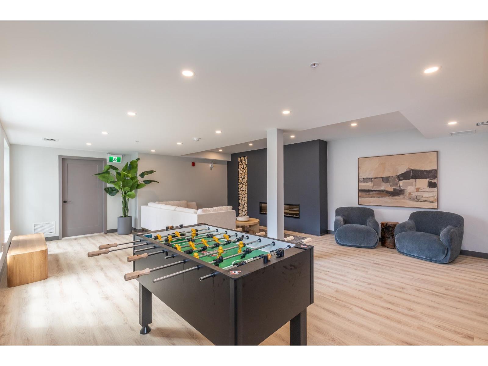 112 33920 BEST AVENUE, Mission