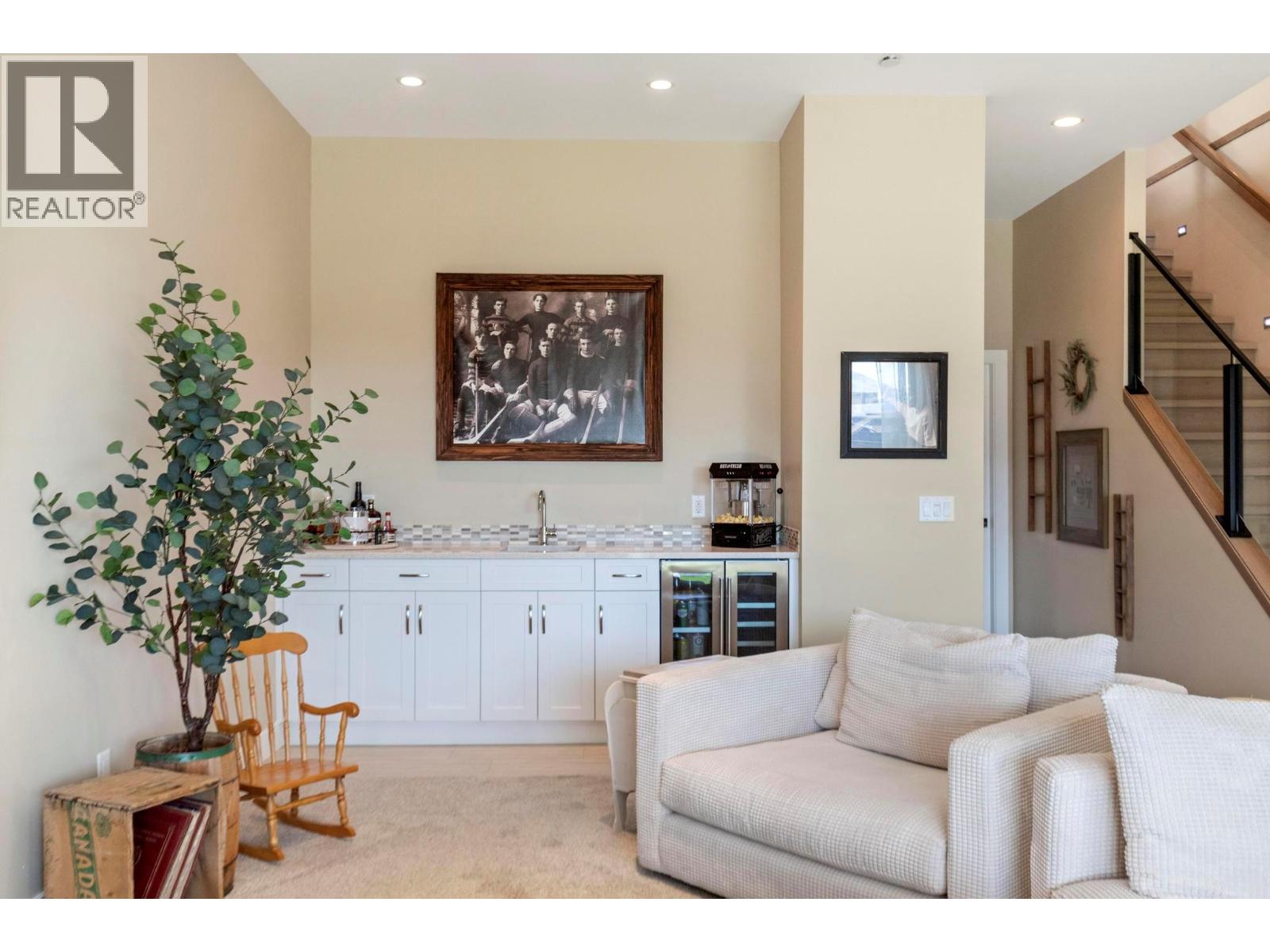  1768 Slateview Crescent, Lake Country