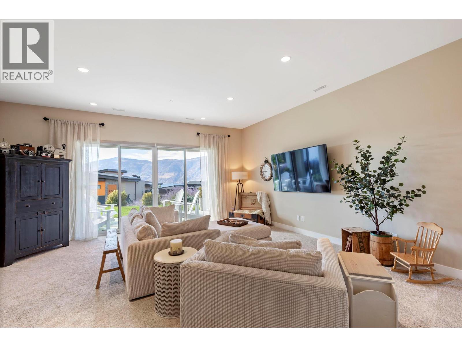  1768 Slateview Crescent, Lake Country