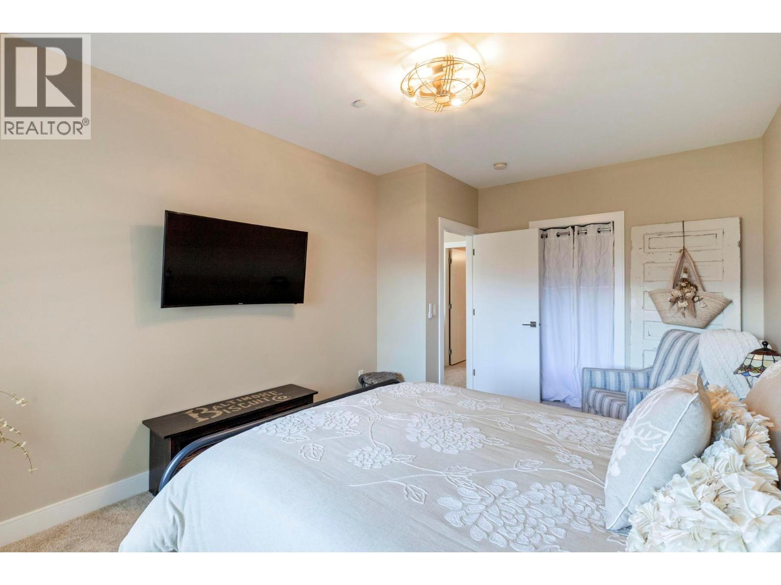  1768 Slateview Crescent, Lake Country