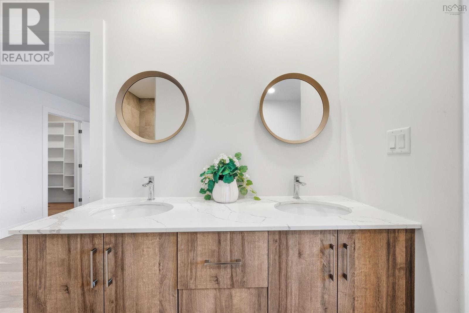 Property 31 of 49 of 14 Bristolton Avenue