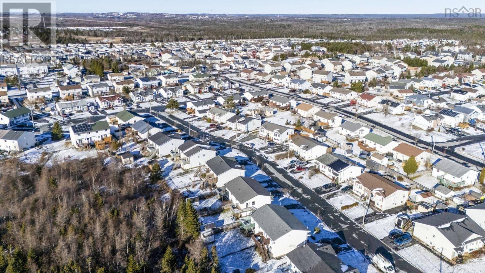 Property 32 of 34 of 11 Melrose Crescent