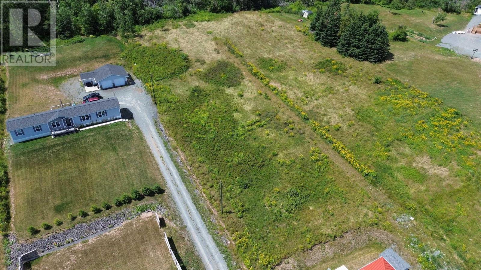 Property 15 of 15 of 4A South River Road