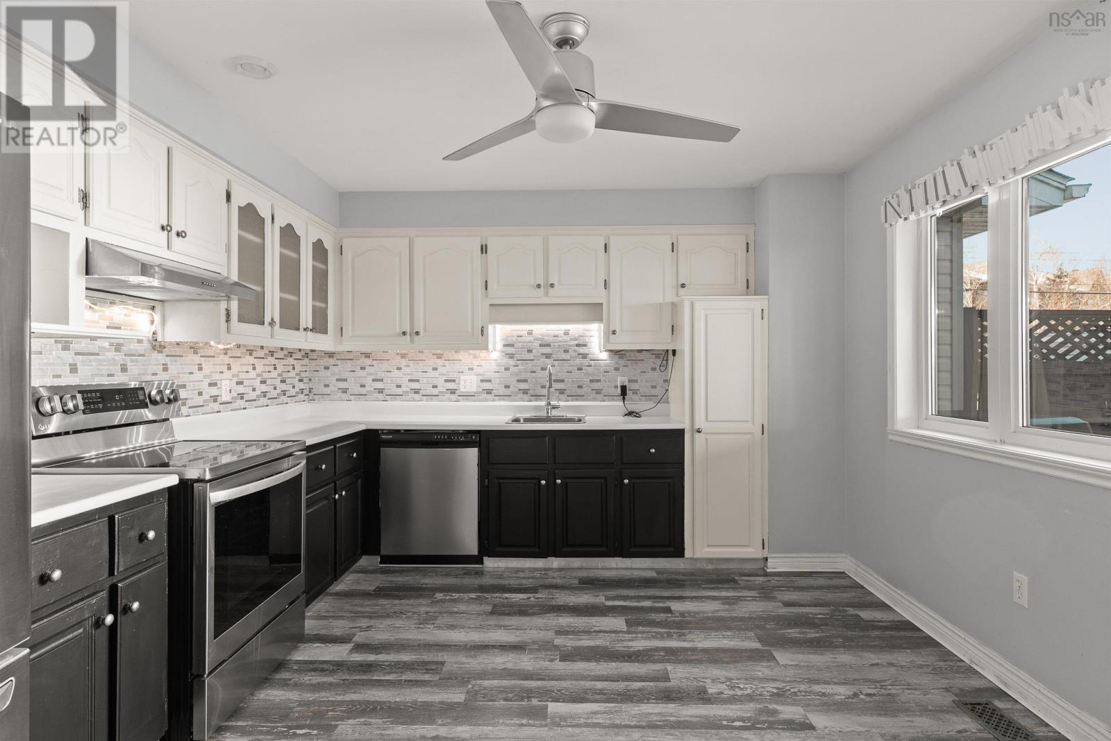 Property 12 of 49 of 20 Russell Lake Drive