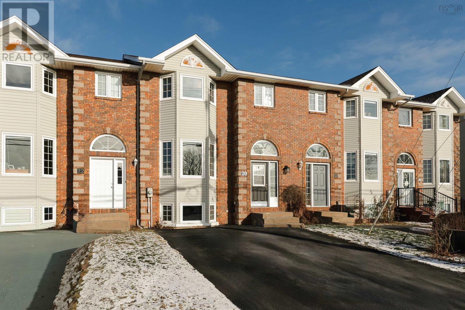 Property photo of 20 Russell Lake Drive