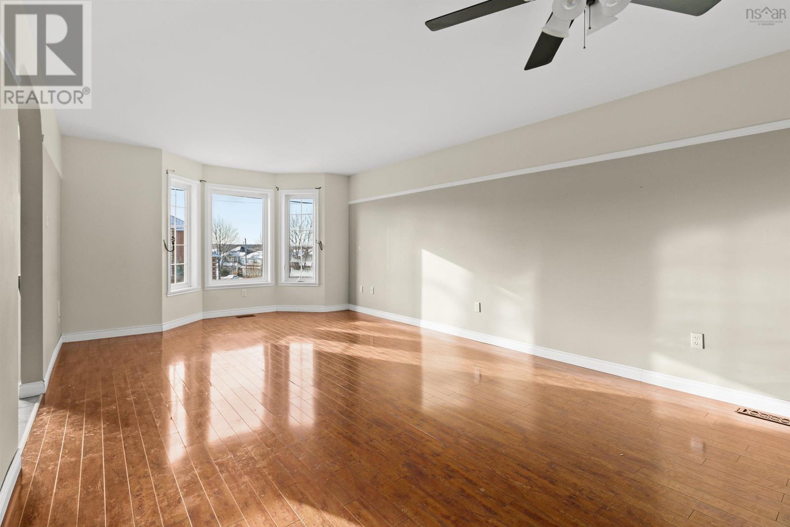 Property 8 of 49 of 20 Russell Lake Drive