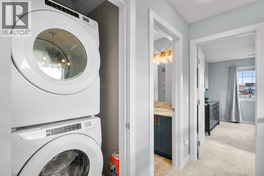 3 Sundown Manor, Cochrane