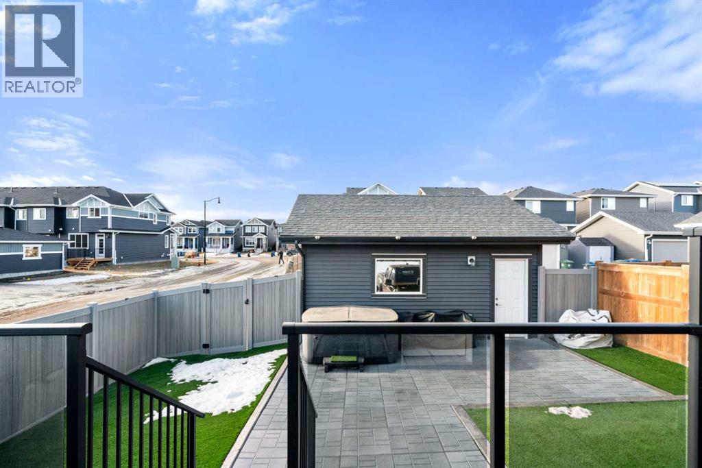 3 Sundown Manor, Cochrane