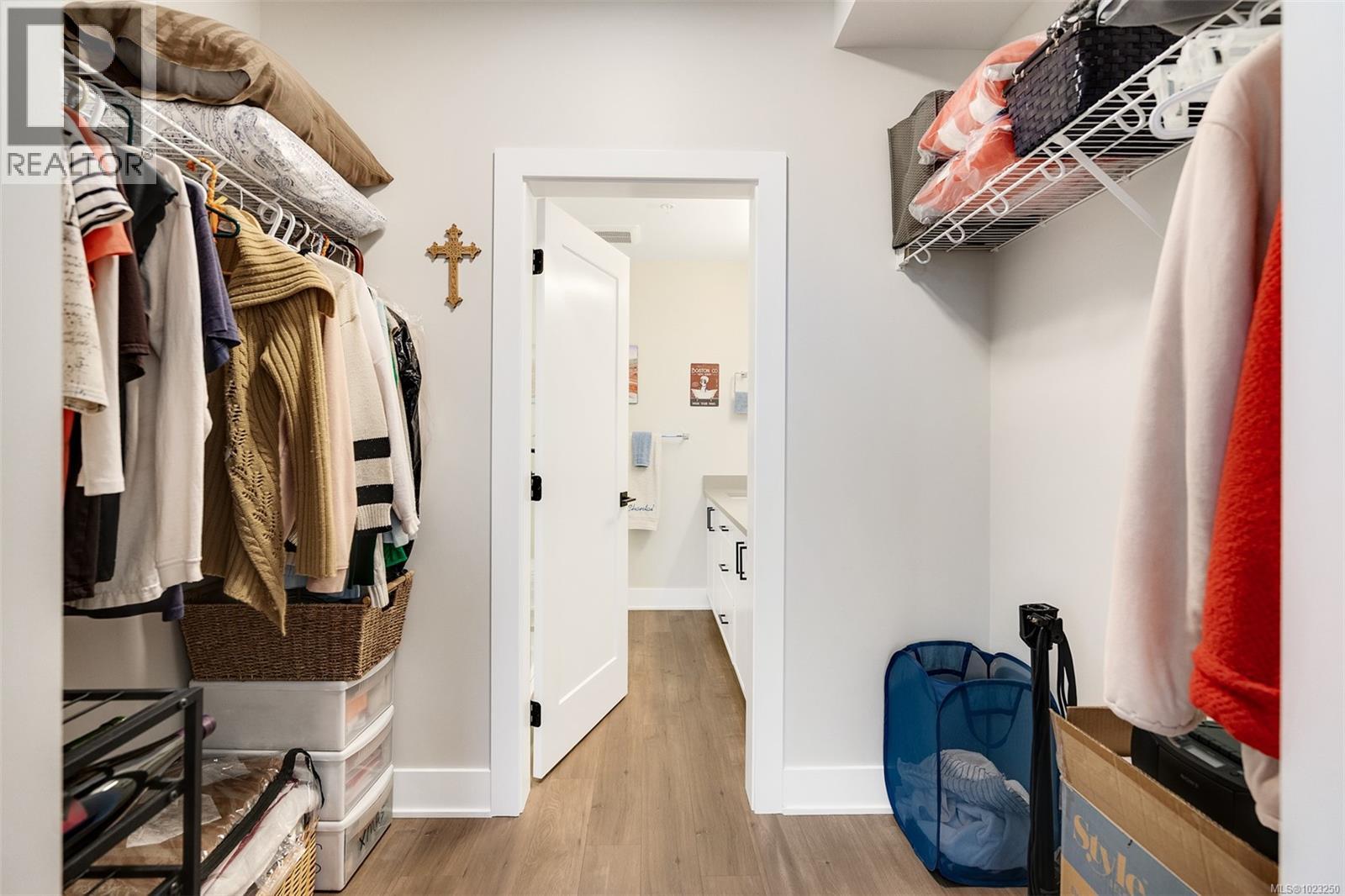 211 1361 Goldstream Ave, Langford