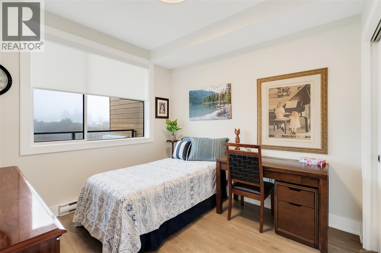 211 1361 Goldstream Ave, Langford