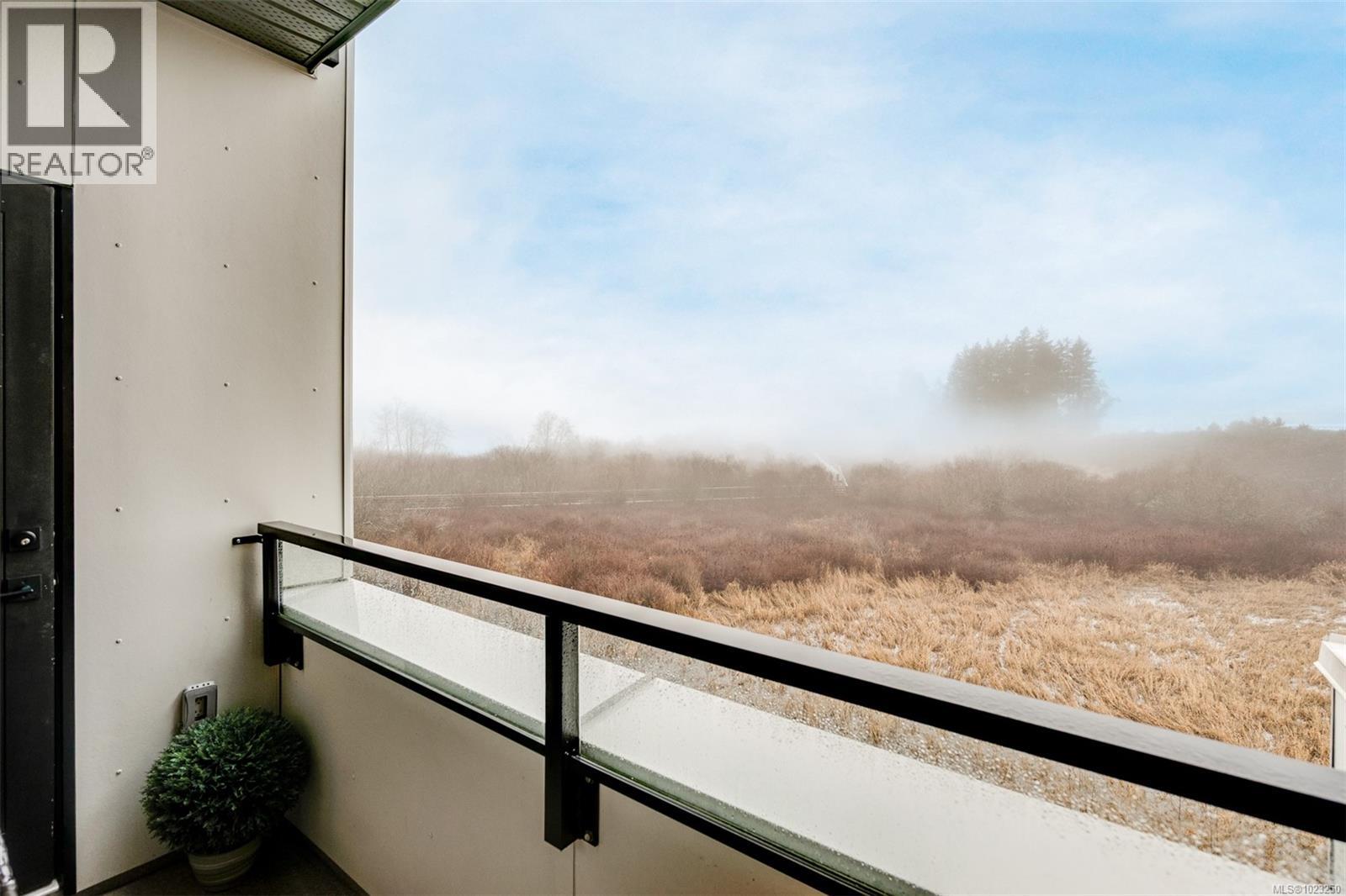 211 1361 Goldstream Ave, Langford