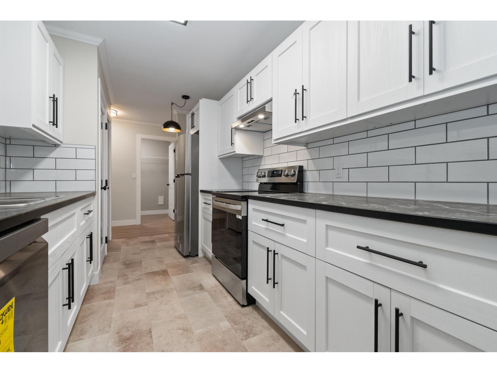 301 9175 EDWARD STREET, Chilliwack Proper West, Chilliwack