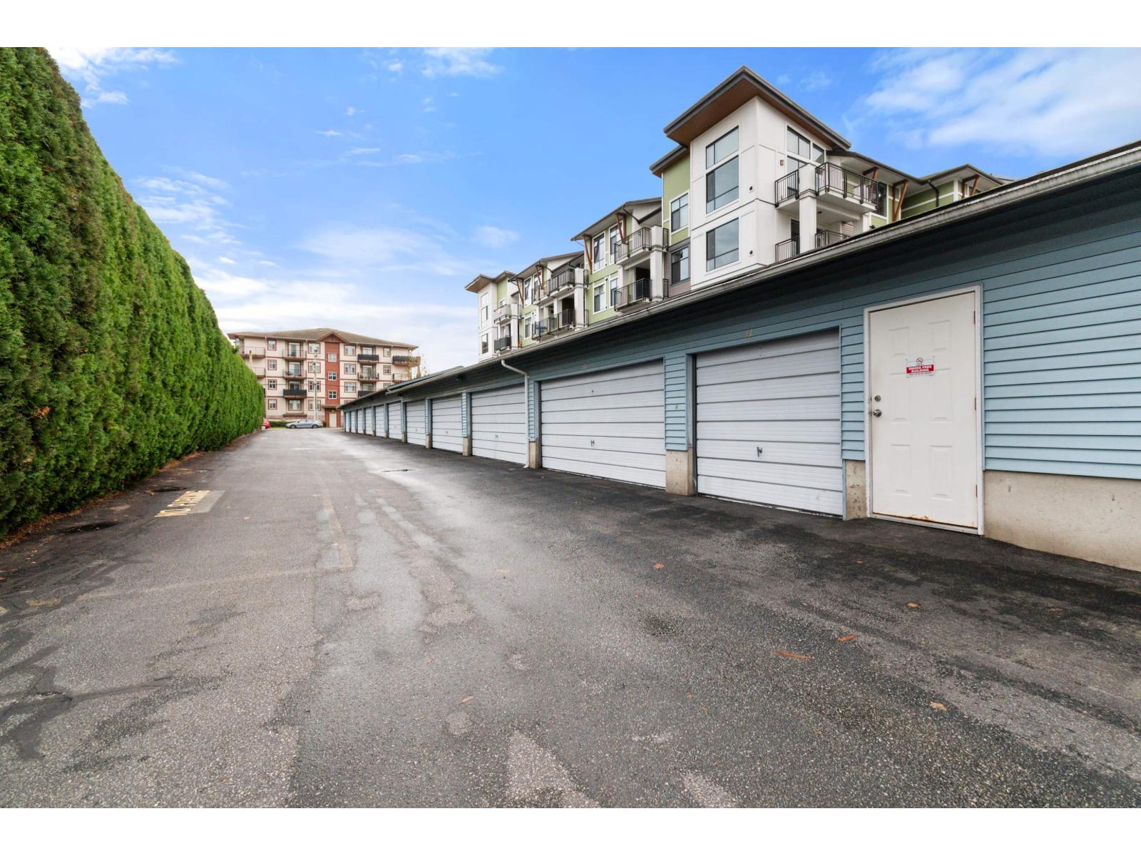301 9175 EDWARD STREET, Chilliwack Proper West, Chilliwack