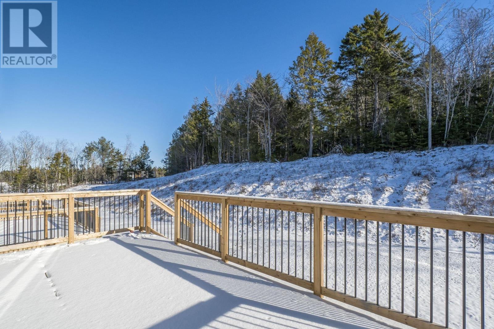 Property 47 of 47 of 18 70 Pearlgarden Close