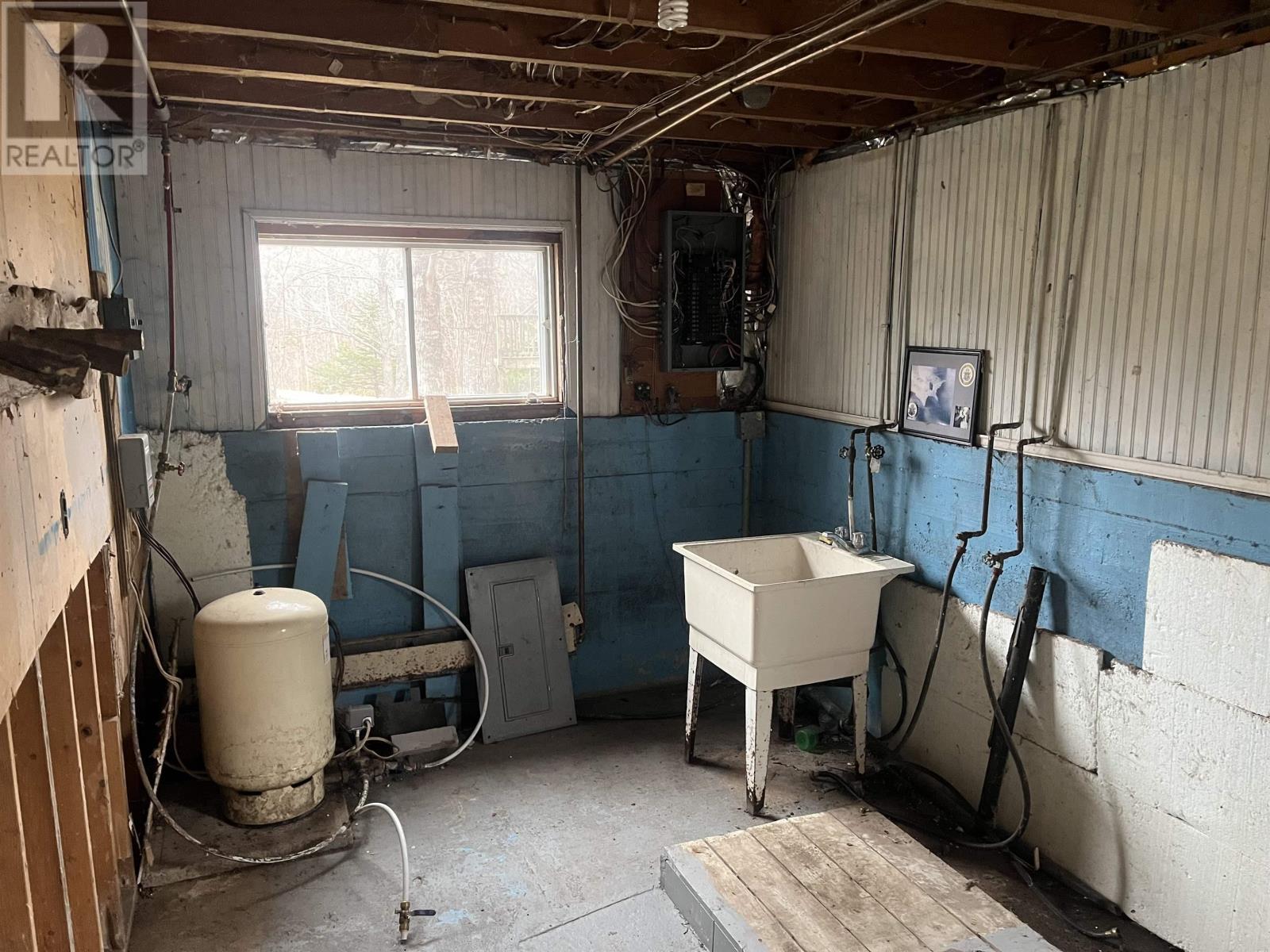 Property 23 of 33 of 1496 Hampton Mountain Road