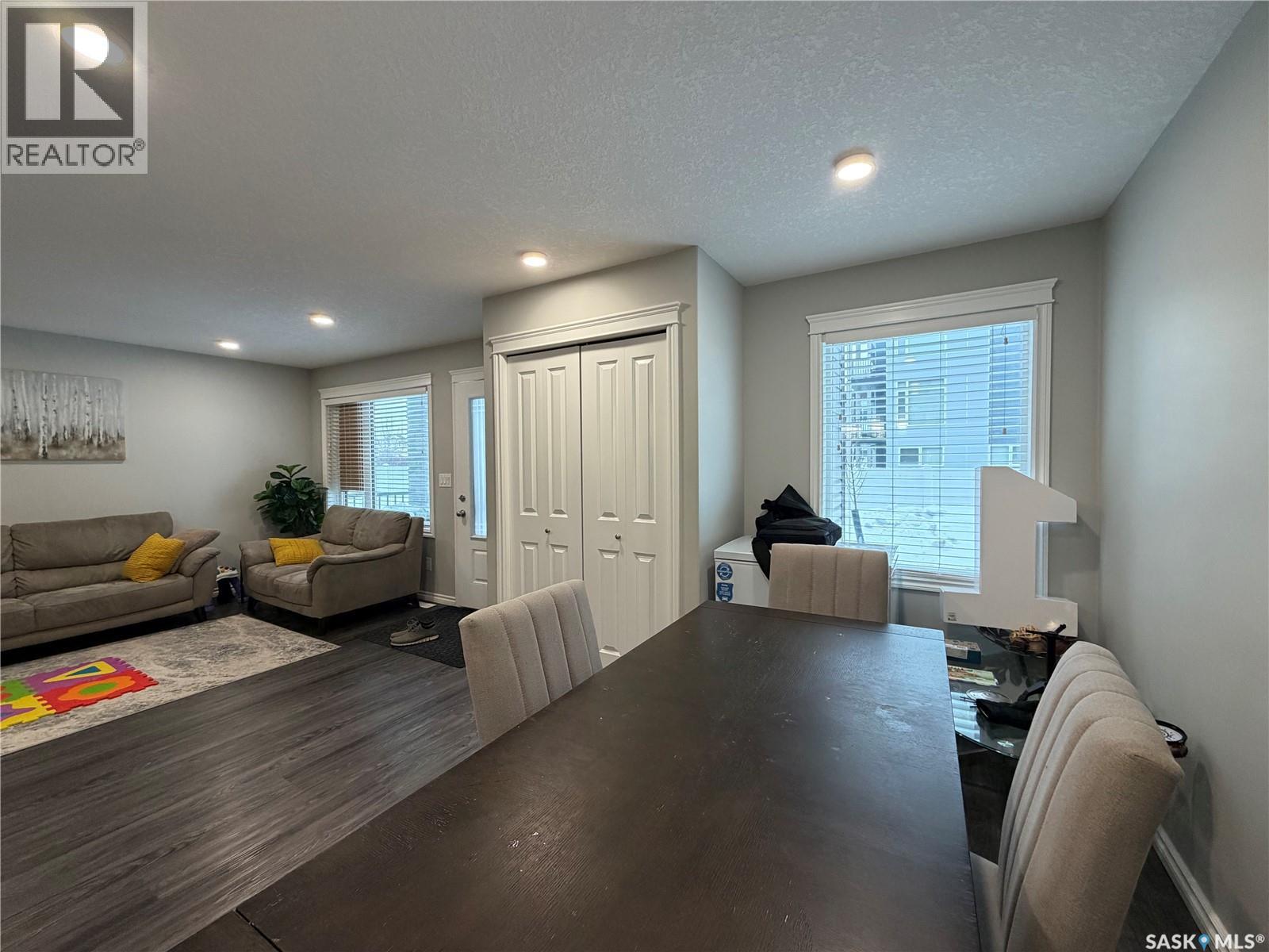 Single Family House for Sale in   Akhtar BEND Saskatoon 