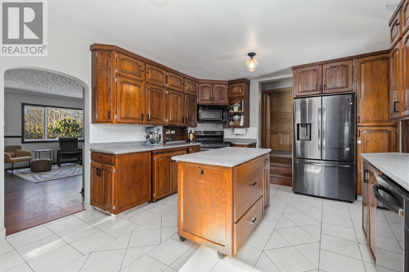 Property 10 of 49 of 204 Conrad Road