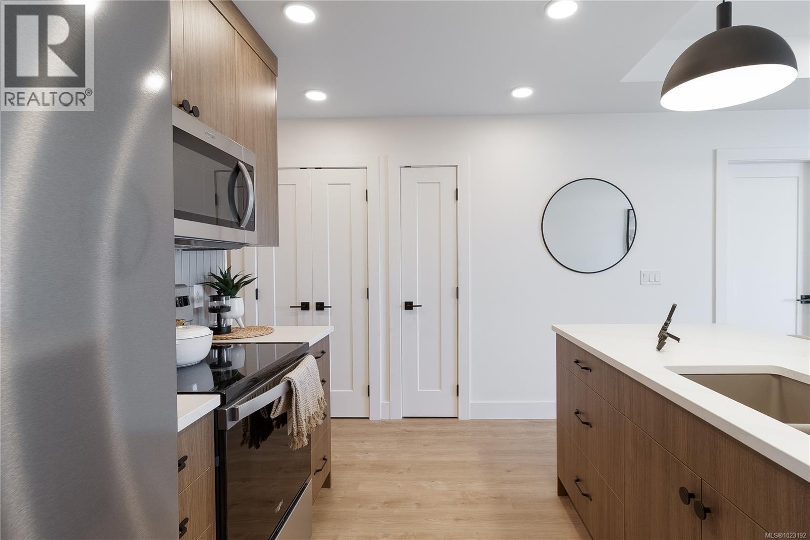 #103 201 DOGWOOD DR - 12