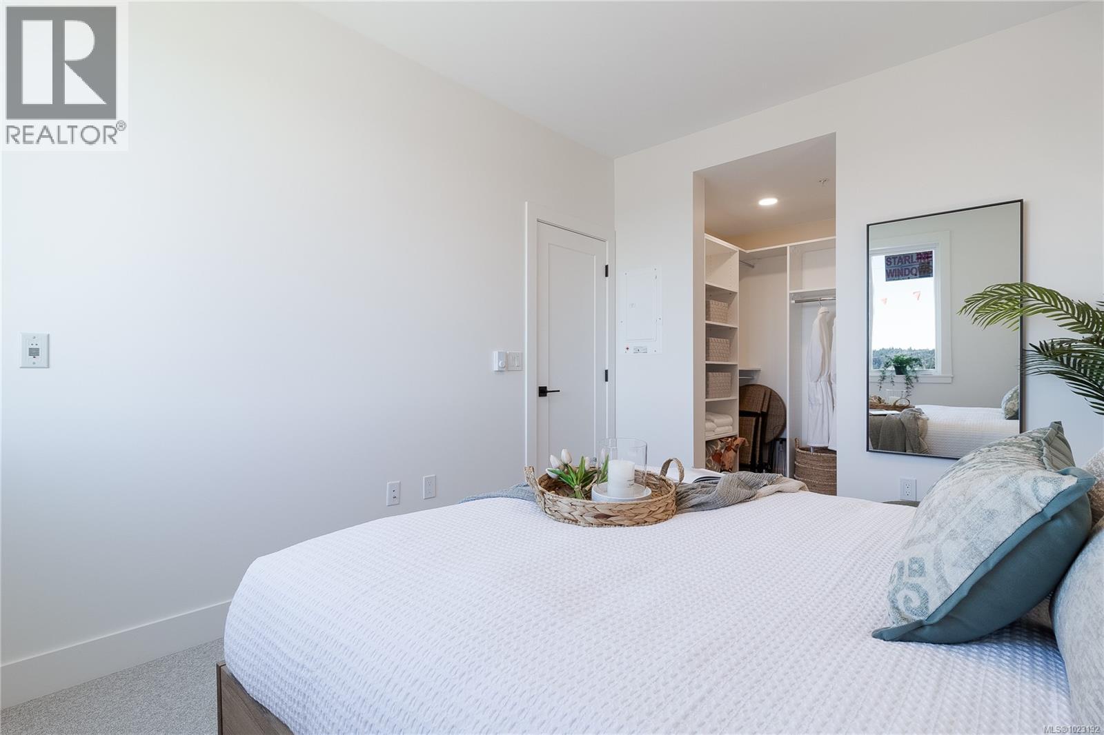 #103 201 DOGWOOD DR - 16