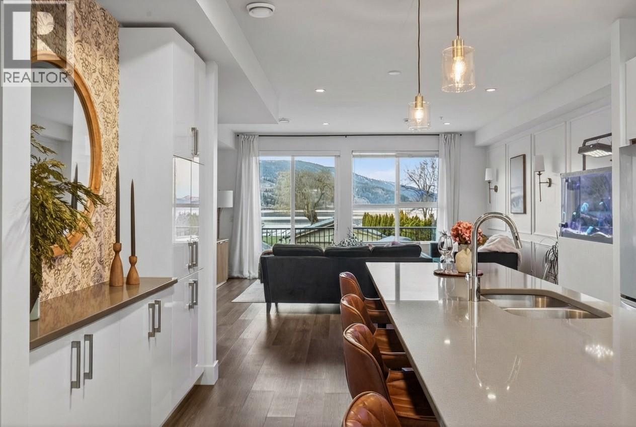 102 11581 Rogers Road, Lake Country