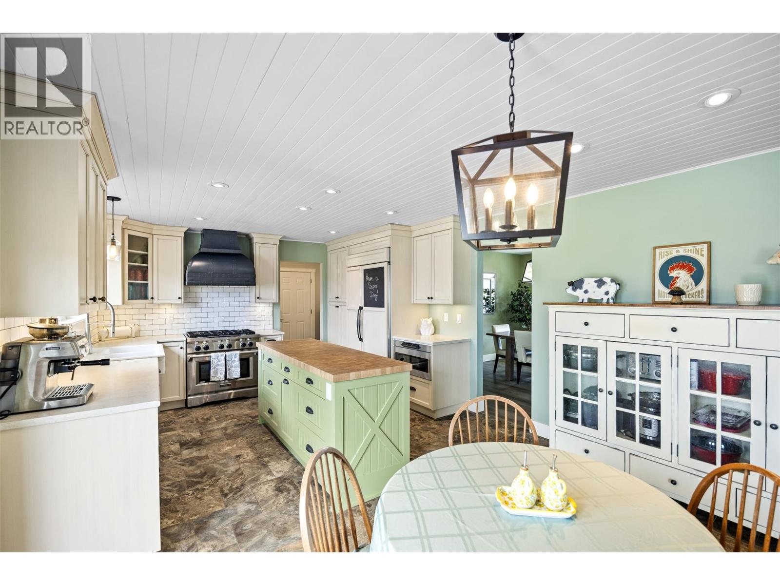 5884 CHERRY Road, Kamloops