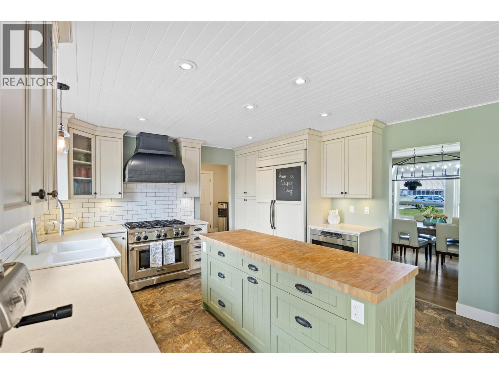 5884 CHERRY Road, Kamloops