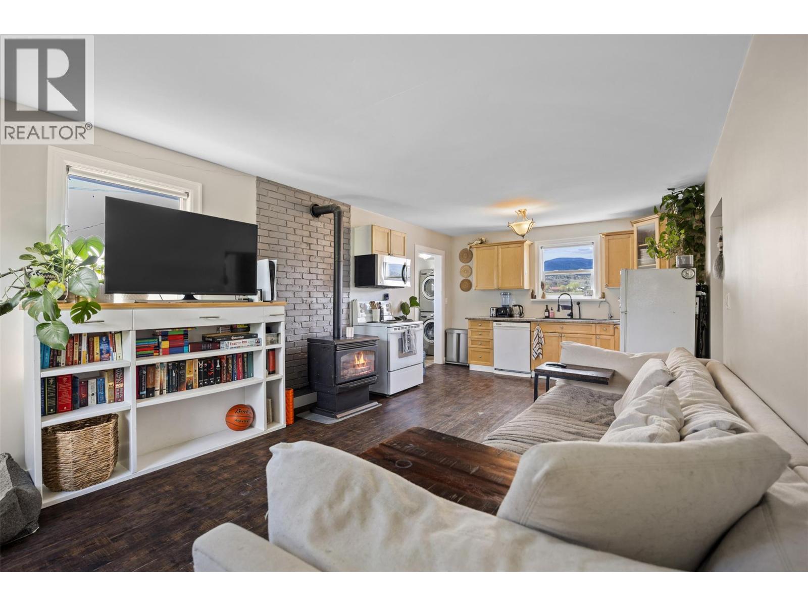 5884 CHERRY Road, Kamloops