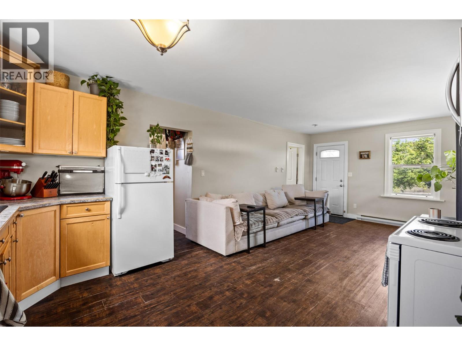 5884 CHERRY Road, Kamloops