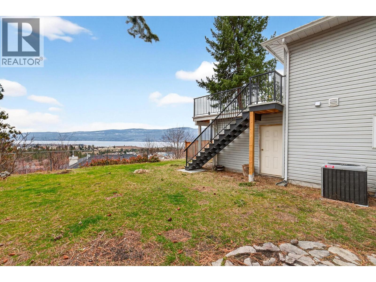 2848 Lower Glenrosa Road, West Kelowna