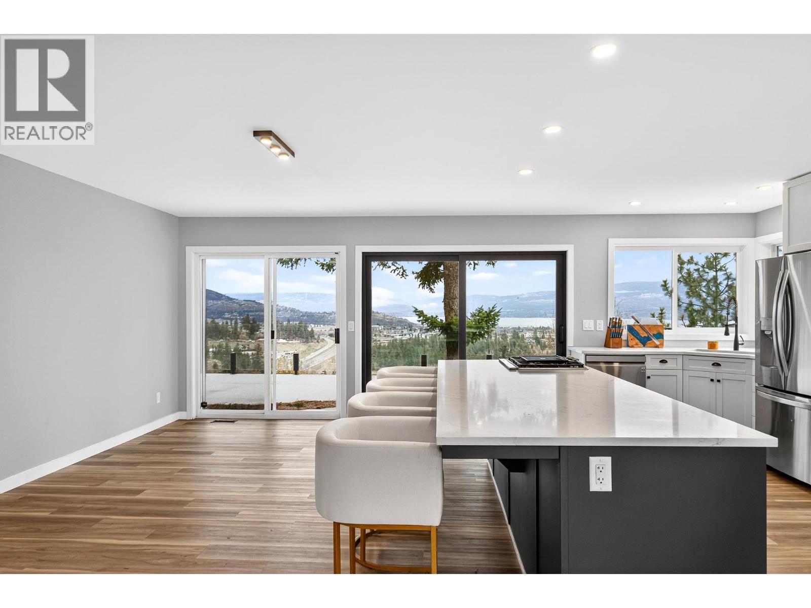  2848 Lower Glenrosa Road, West Kelowna