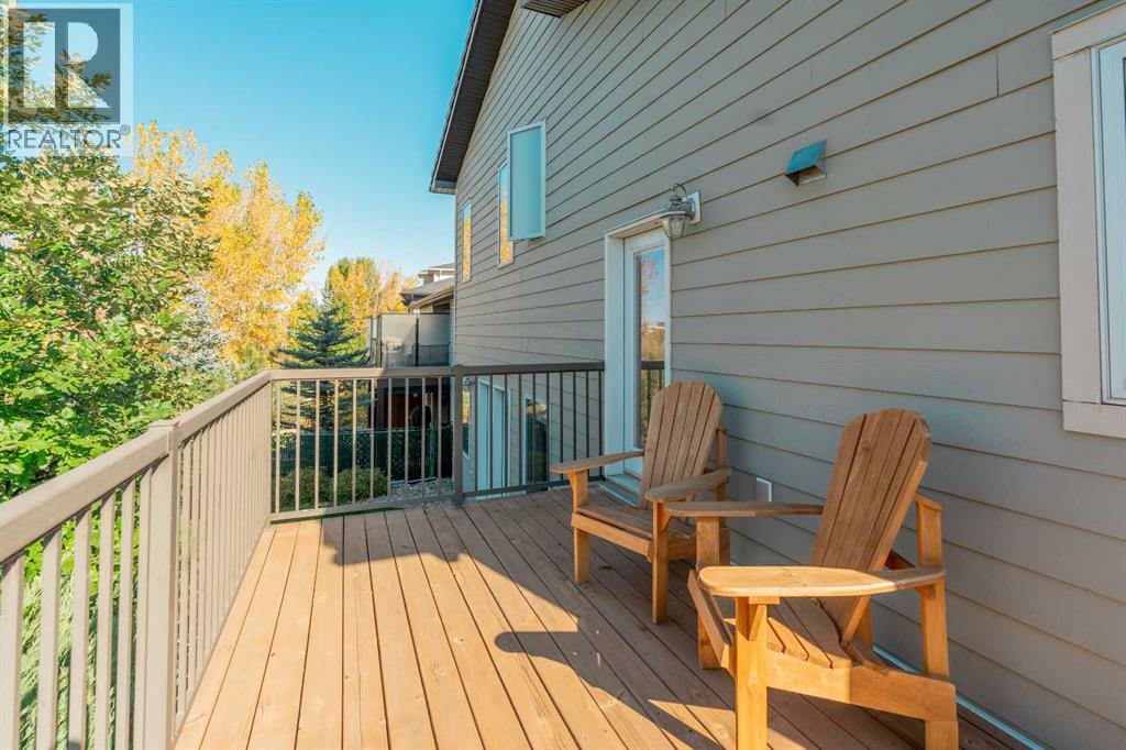 Single Family House 4 Level for Sale in  Sunridge Crescent W Sunridge Lethbridge 