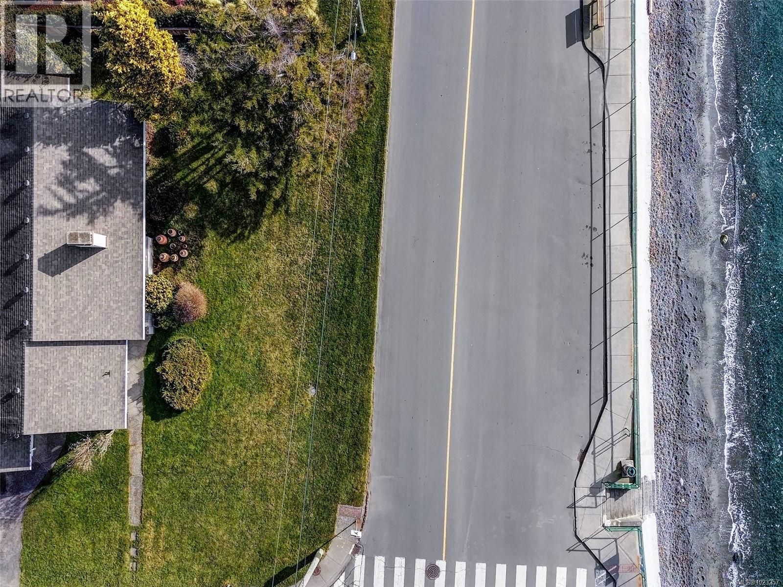  406 Beach Drive, Oak Bay