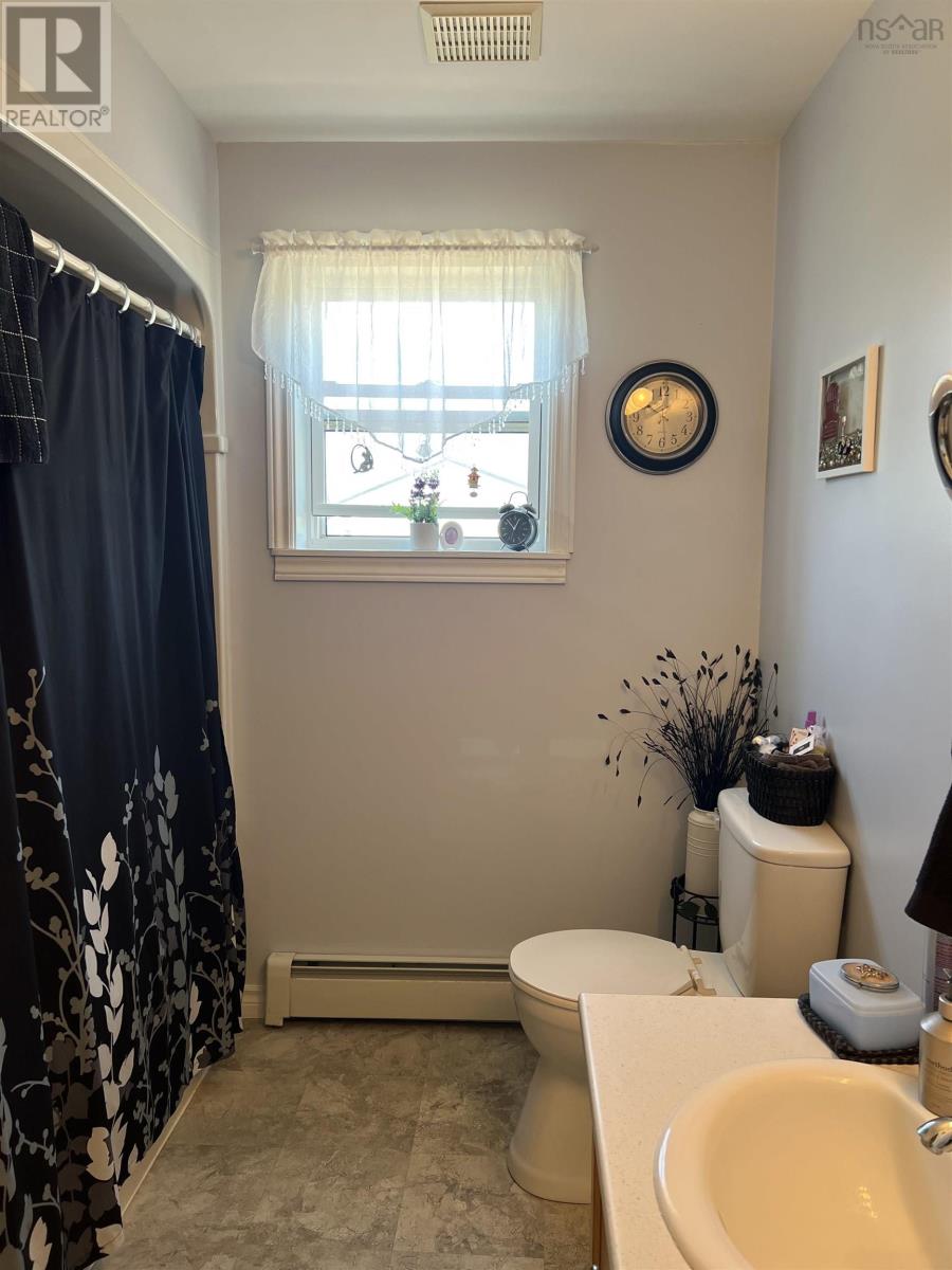 Property 9 of 18 of 46 Mary Etta Drive