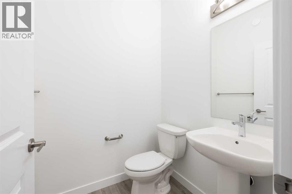 43 Heritage Manor, Cochrane