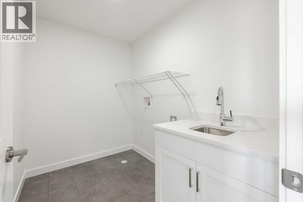 43 Heritage Manor, Cochrane