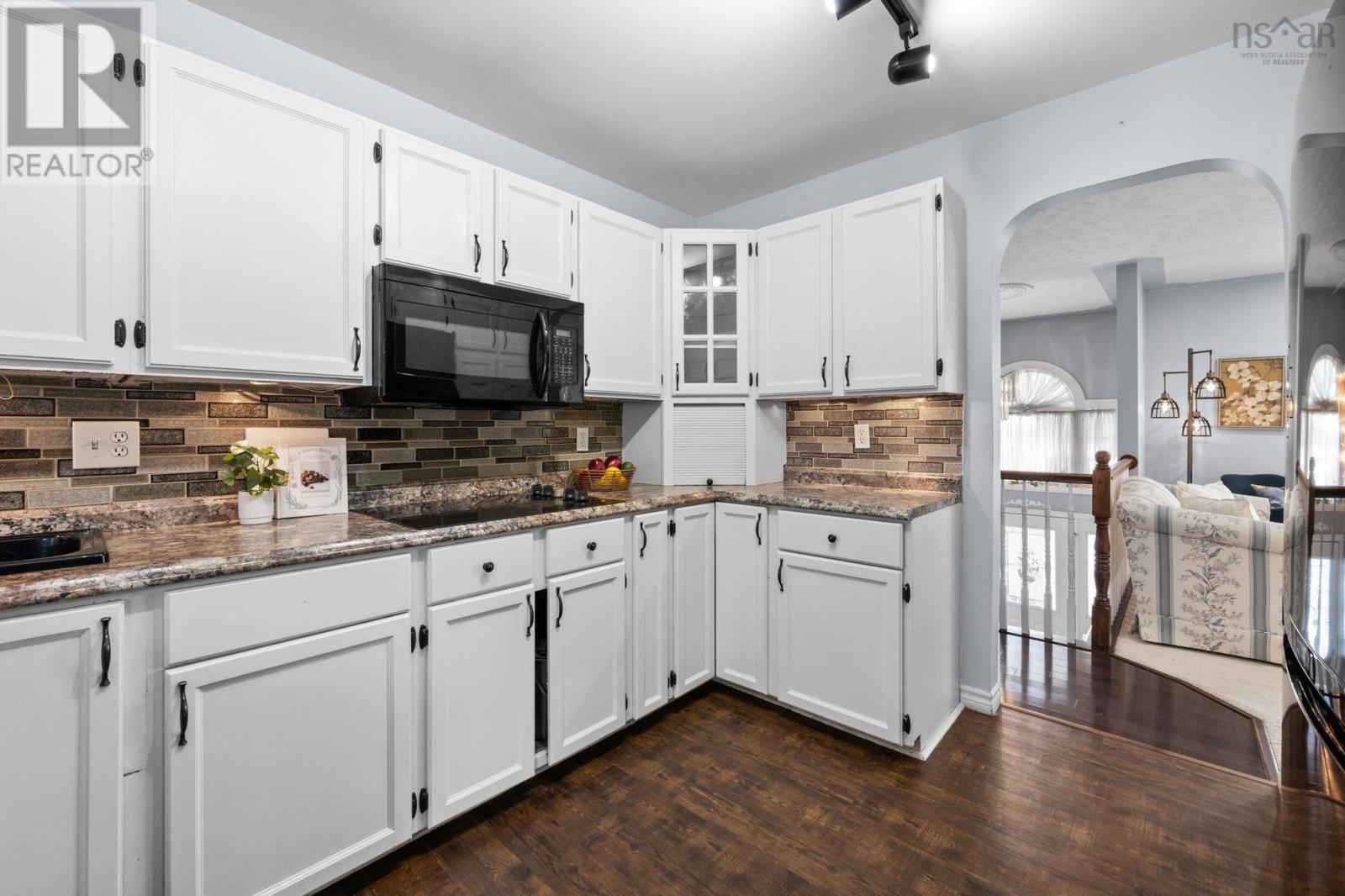 Property 16 of 50 of 95 Auburn Drive