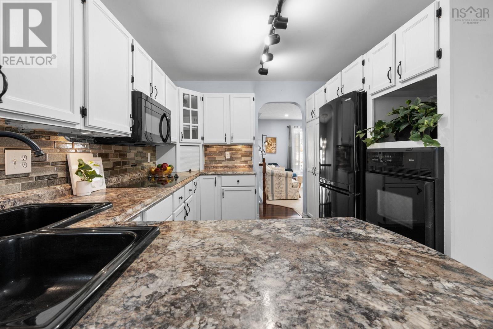 Property 18 of 50 of 95 Auburn Drive