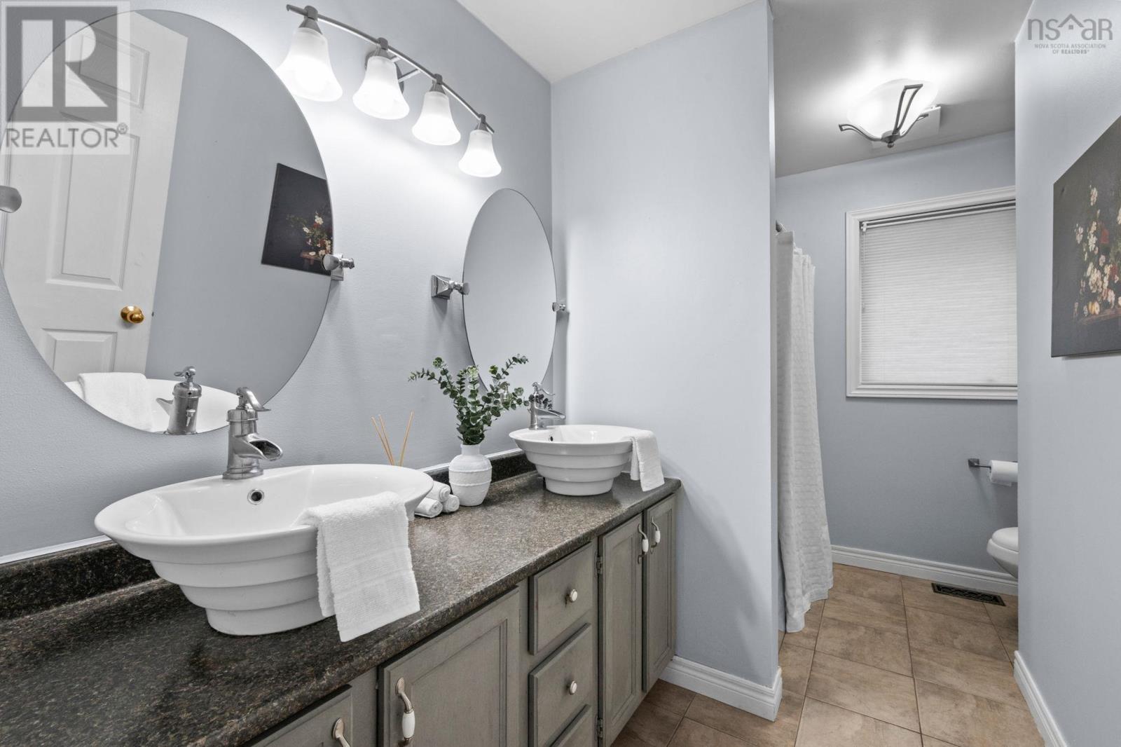 Property 27 of 50 of 95 Auburn Drive