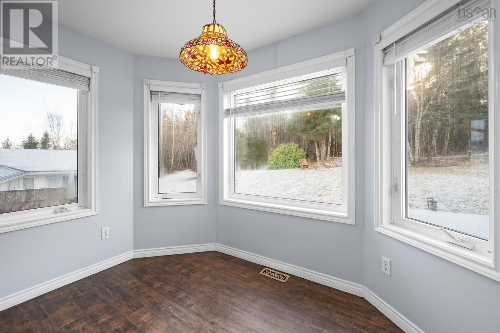 Property 22 of 50 of 95 Auburn Drive