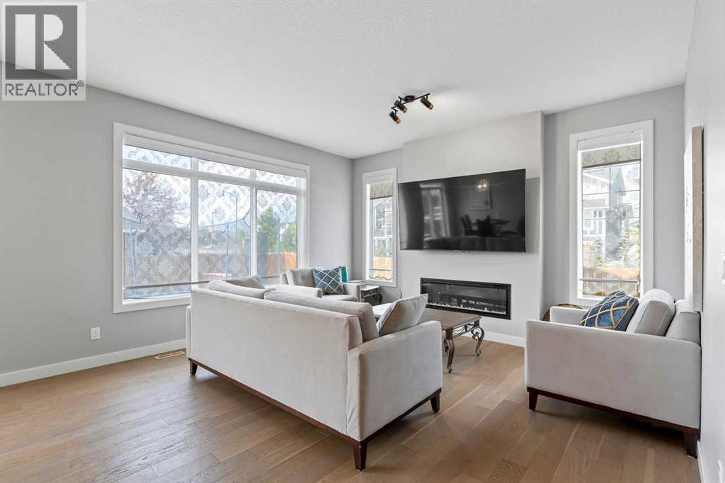 79 Sunrise Way, Cochrane