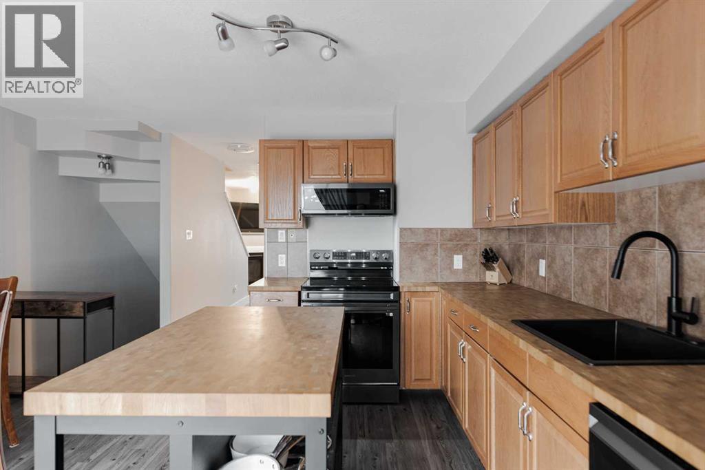 201 Arabian Drive, Fort McMurray