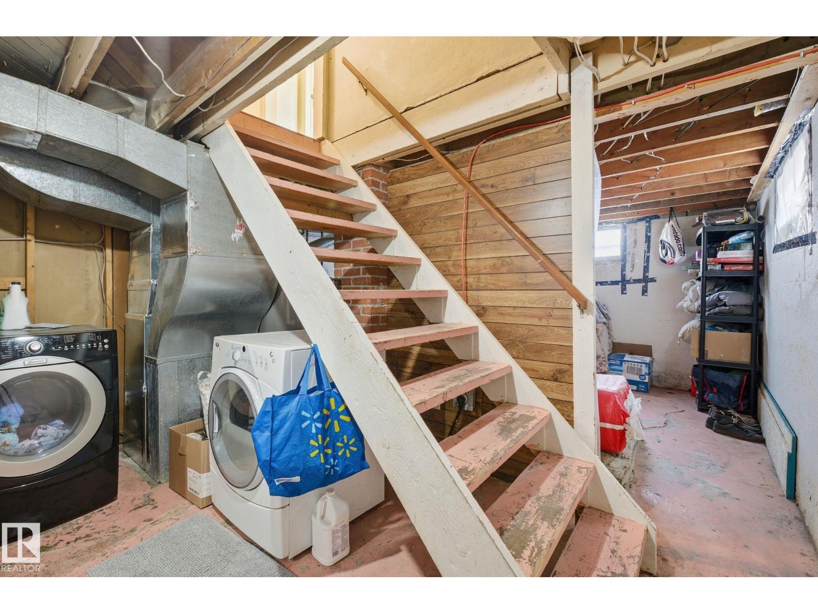 11515 101 ST NW - 24