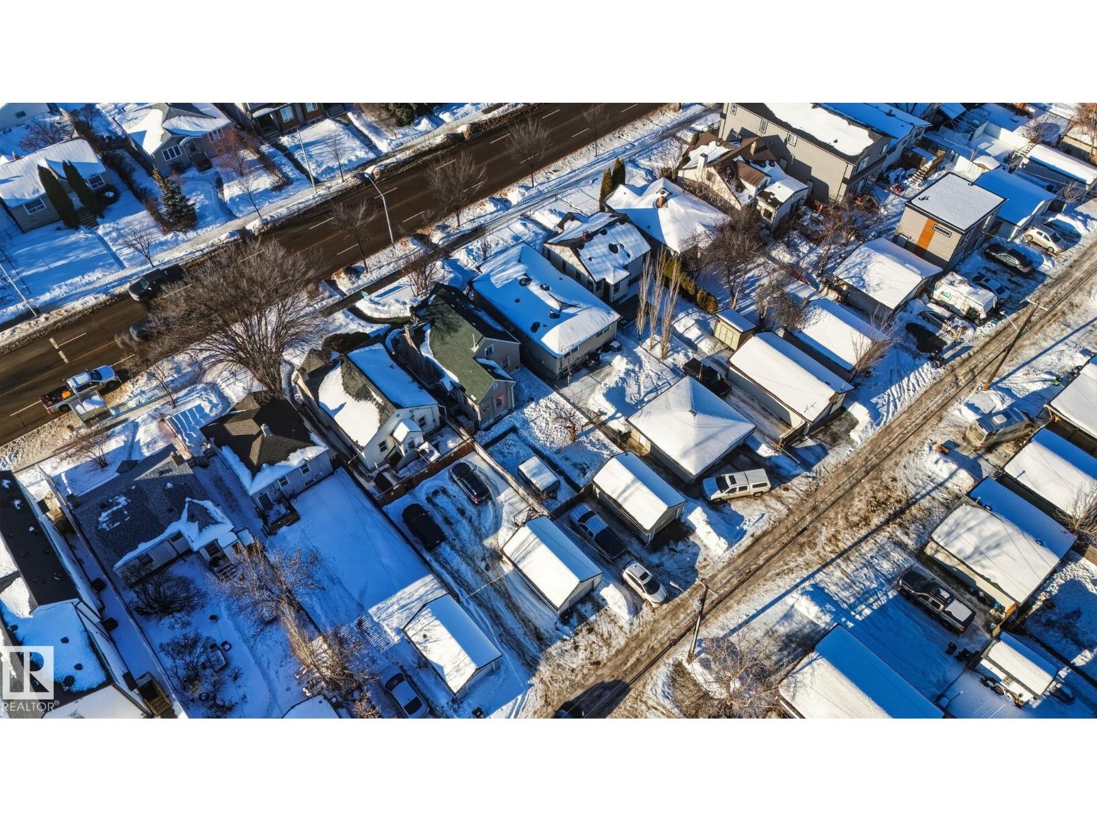 11515 101 ST NW, Edmonton