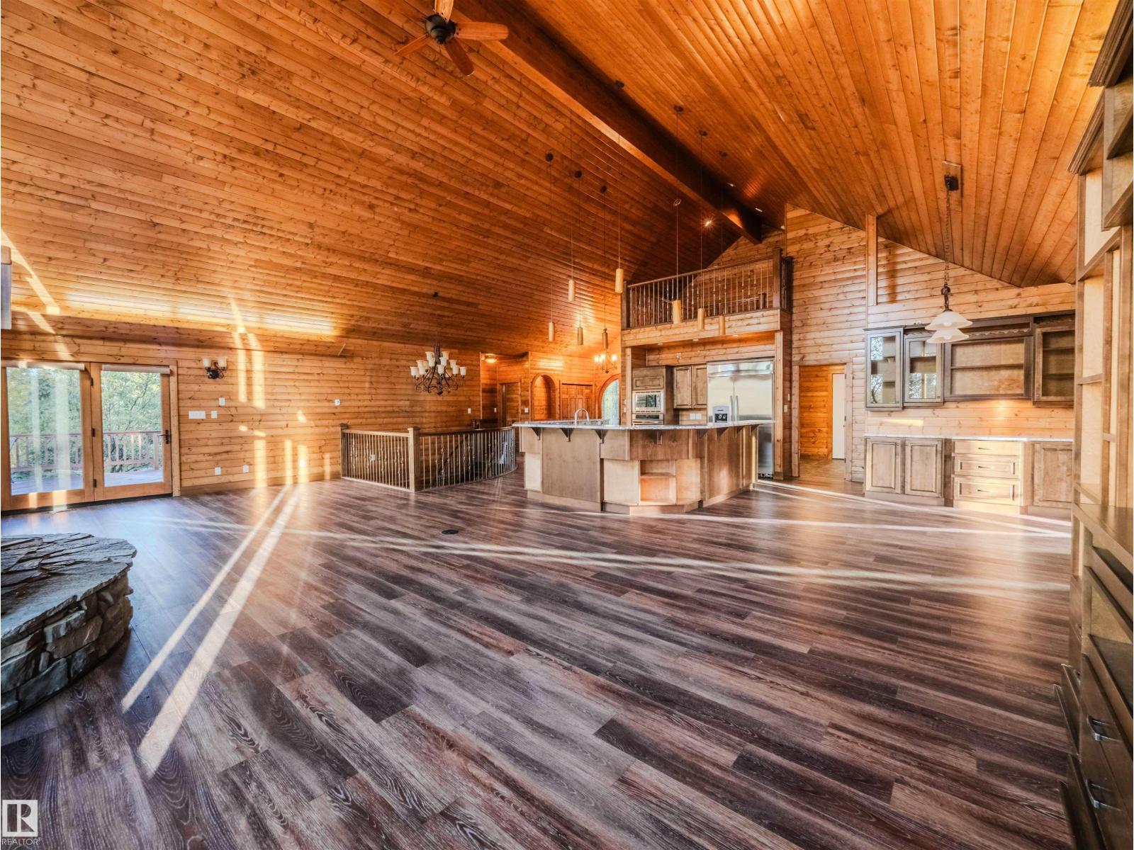 52117 RR 213, Rural Strathcona County